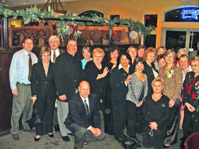 95 people were in attendance at Marilyn Laskowski Reeds Retirement Dinner Jan 8th, and many were Rahway graduates. 