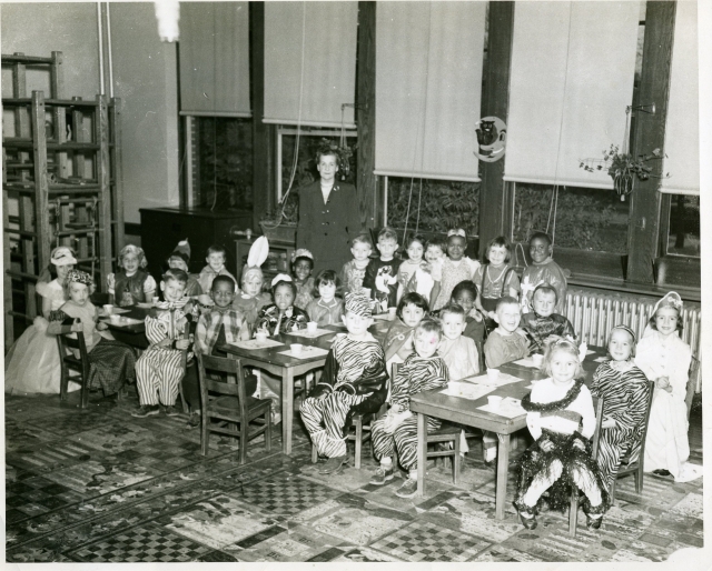 Kindergarten, 1952, Grover Cleveland School. Compliments of Bill Koczan